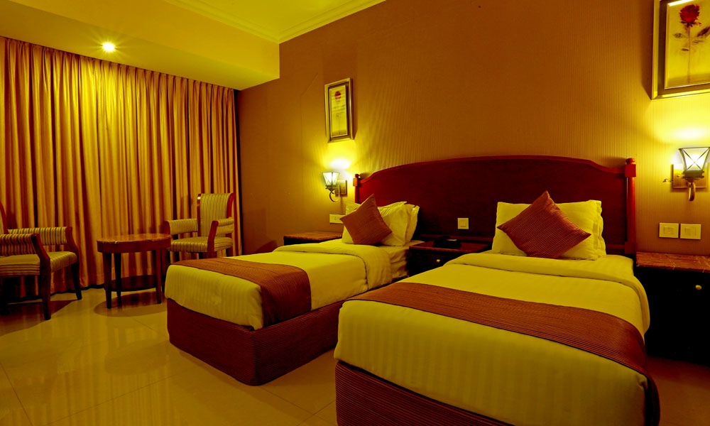 camelot hotel-room